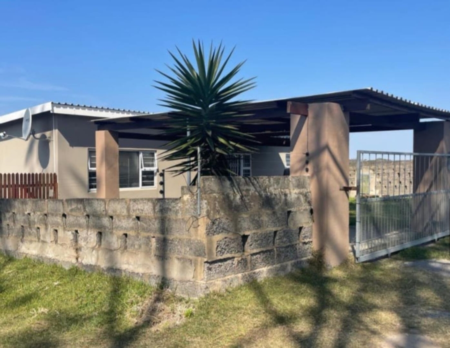 Commercial Property for Sale in Cove Ridge East Eastern Cape